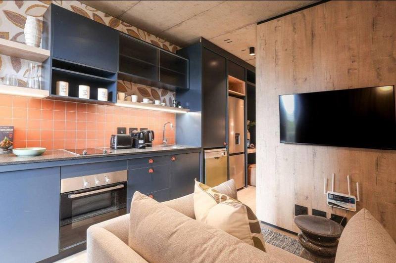 1 Bedroom Property for Sale in Sea Point Western Cape